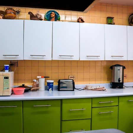 Hostal Cuija Coyoacan Berlin 268 Coyoacan Мехико Экстерьер фото